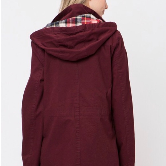 ⭐️ WOMEN’S LOVE TREE UTILITY JACKET PLAID HOODIE - Picture 3 of 4